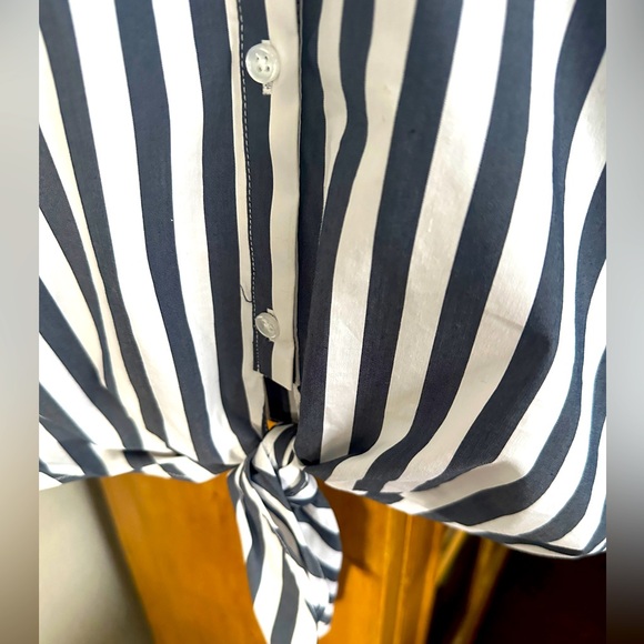 Alex Marie Navy and White Stripped Crop Top - Picture 4 of 6